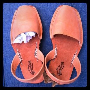 Riudavets Avarcas sandals peach-orange
